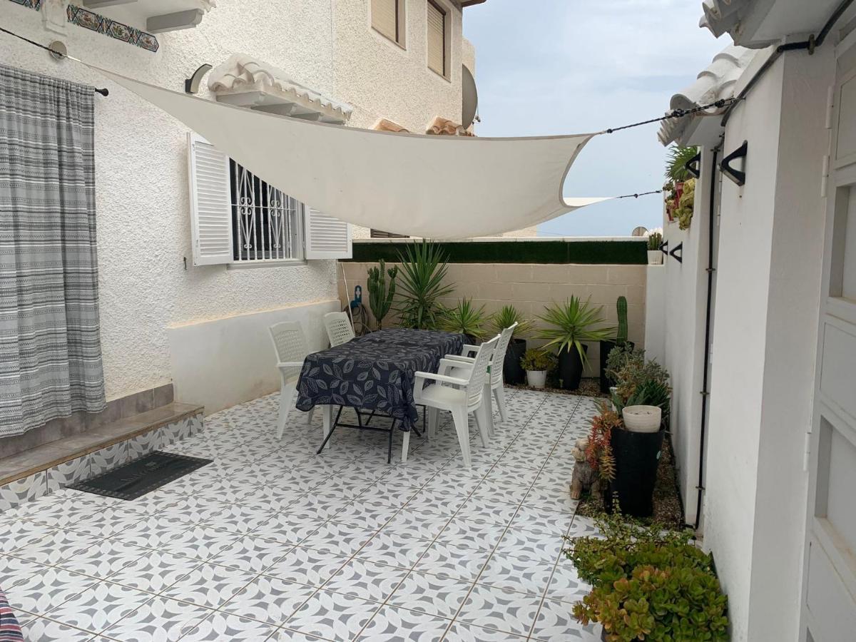 Casa De La Playa Torrevieja Exterior foto