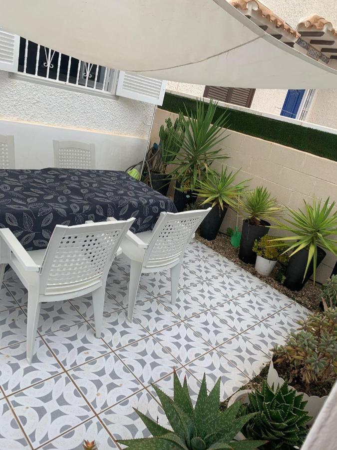 Casa De La Playa Torrevieja Exterior foto